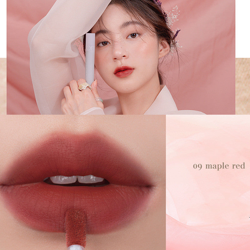 The new romand natural beauty hanbok glass light water film lip glaze new lip gloss water film lip glaze moisturizing students The new romand natural beauty hanbok glass light water film lip glaze new lip gloss water film lip glaze moisturizing students