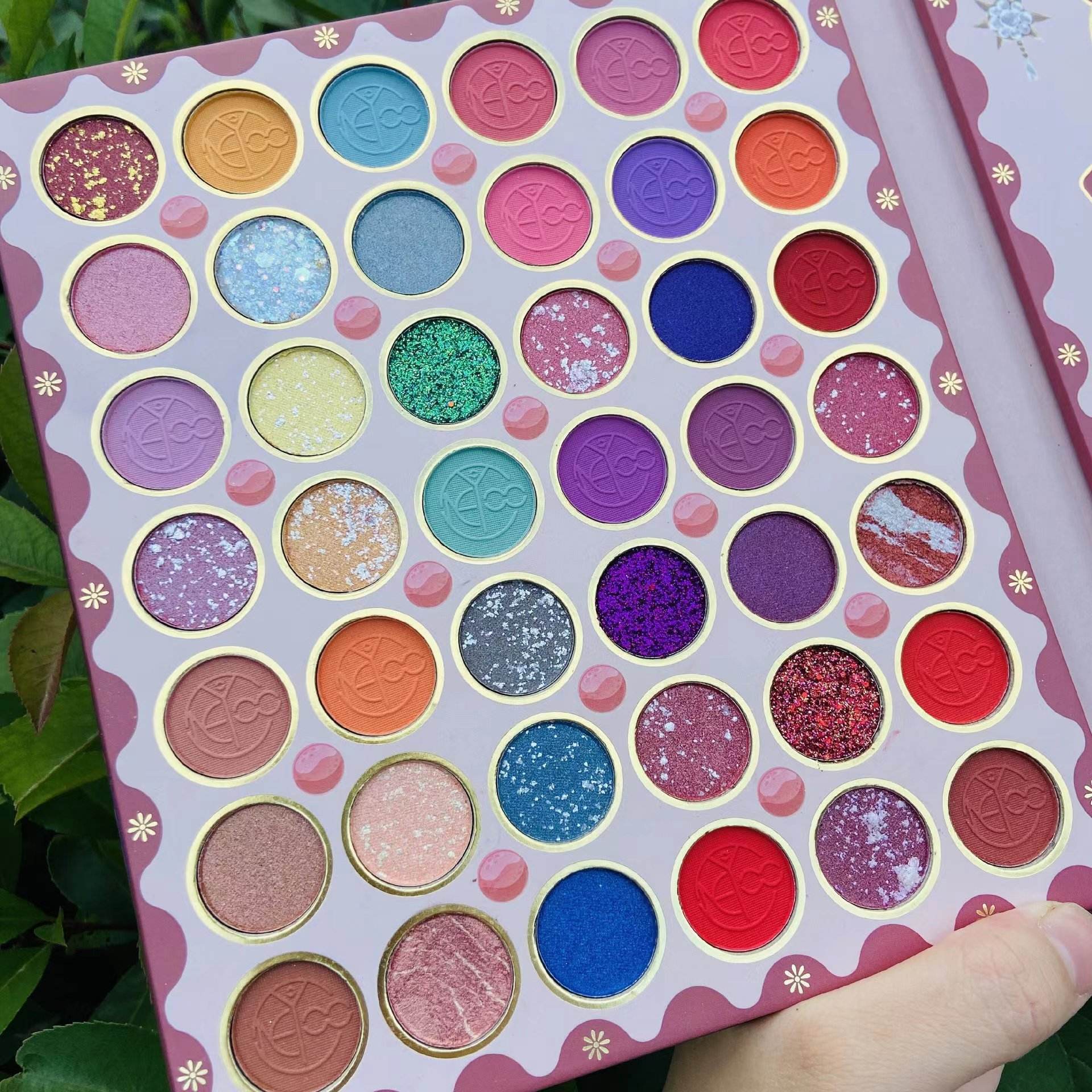 Easy To Apply Color Durable And Makeup Free New 48 Color Eye Shadow Plate