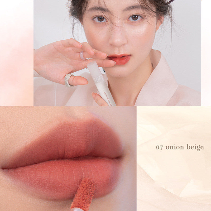 The new romand natural beauty hanbok glass light water film lip glaze new lip gloss water film lip glaze moisturizing students