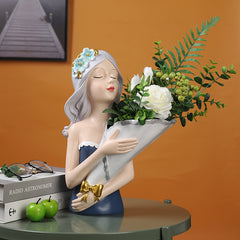 Creative Bouquet girl Decoration Living Room TV Cabinet Flower Arrangement Vase Soft Resin Crafts Girlfriend Birthday Gift