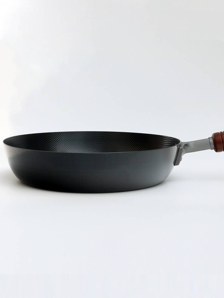 Non-stick pan