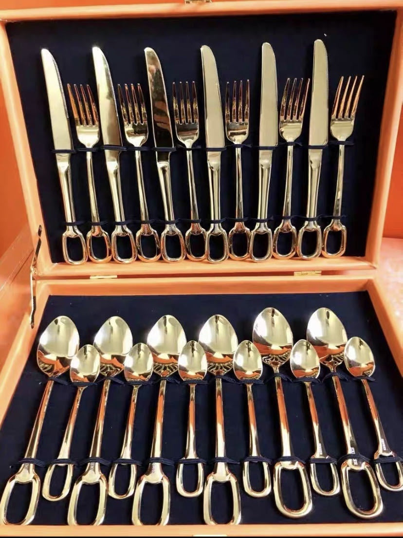 24-piece Handle Hanging Hole Knife Fork And Spoon