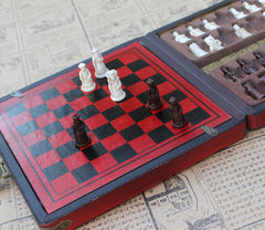 Miniature Three-dimensional Qing Bing Pieces Antique Leather Box Set Chess