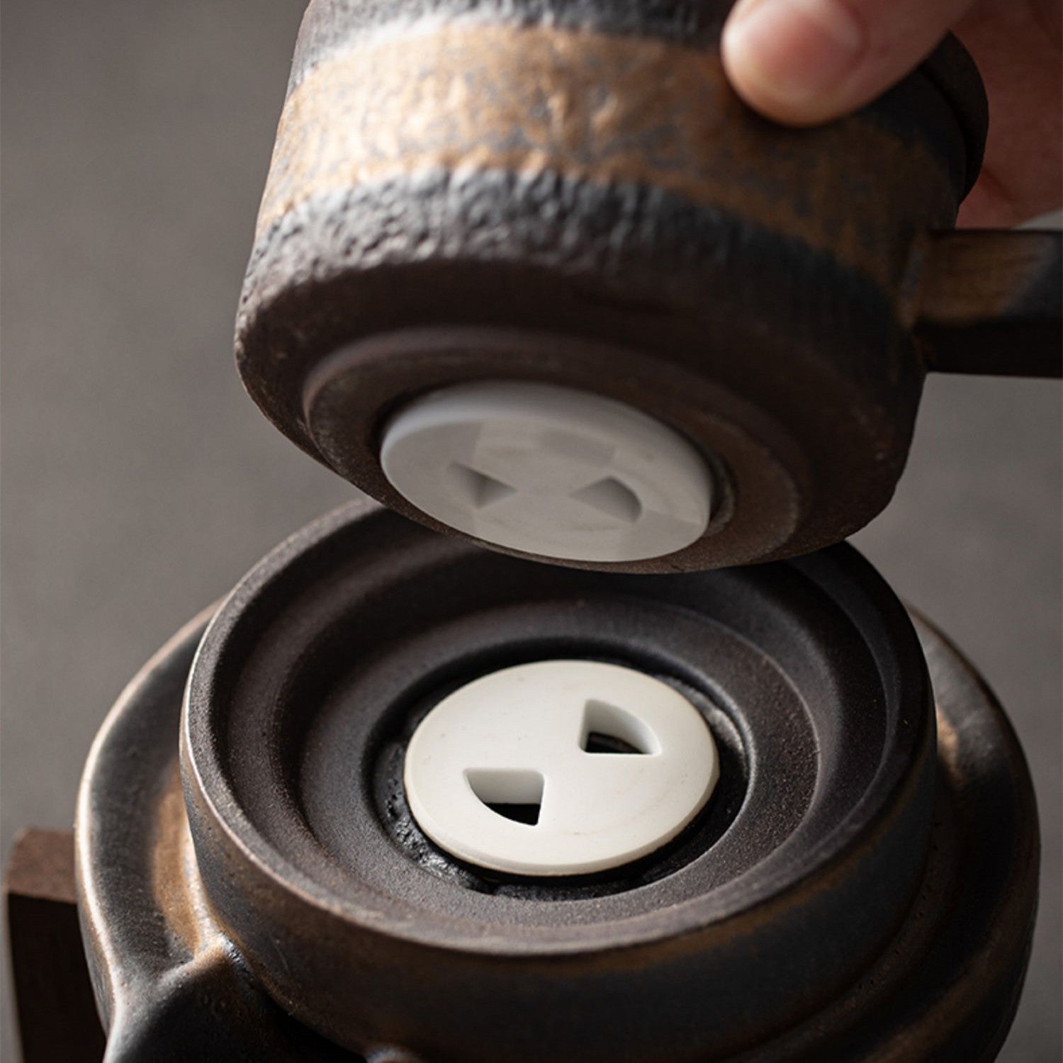 Gilded Iron Glaze Ceramic Tea Set