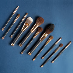 Fashion Magnet Makeup Brush Real Hair Set