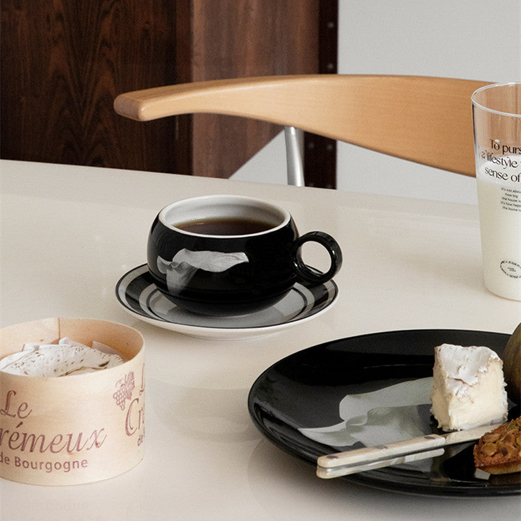 Creative Women's Ceramic Coffee Cup And Saucer Set