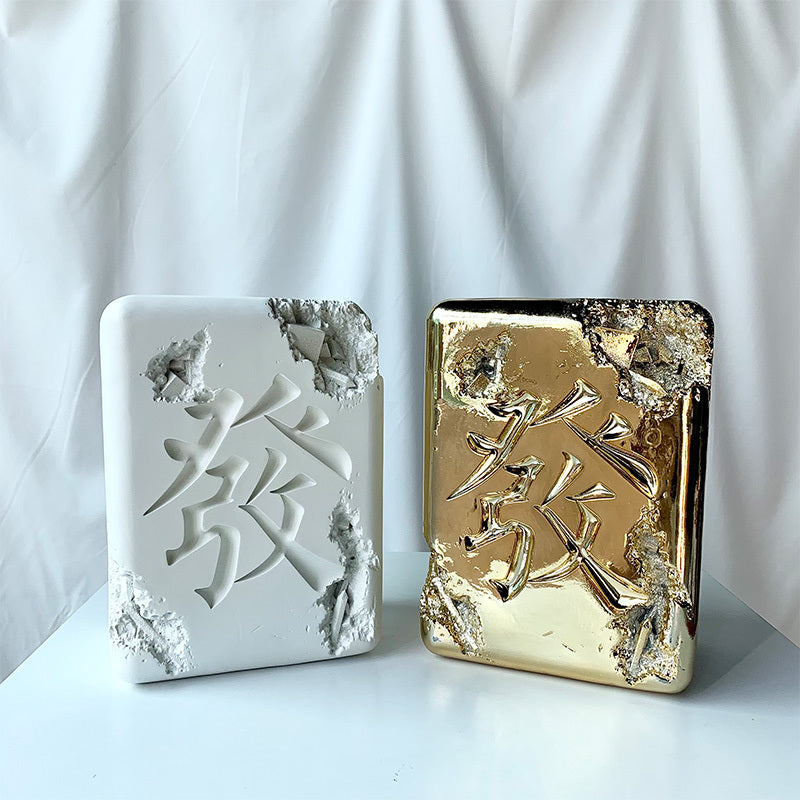 Daniel DanielArsham European Style Mahjong To Make A Fortune Erosion Trend Ornaments Limited Art Model Sculpture