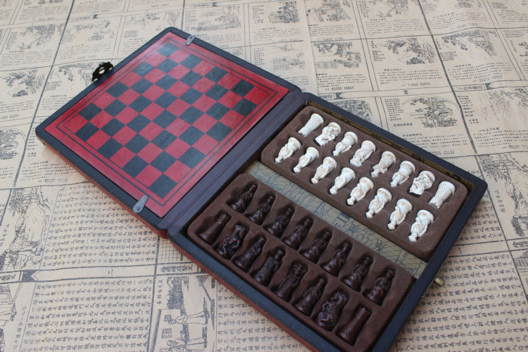 Miniature Three-dimensional Qing Bing Pieces Antique Leather Box Set Chess